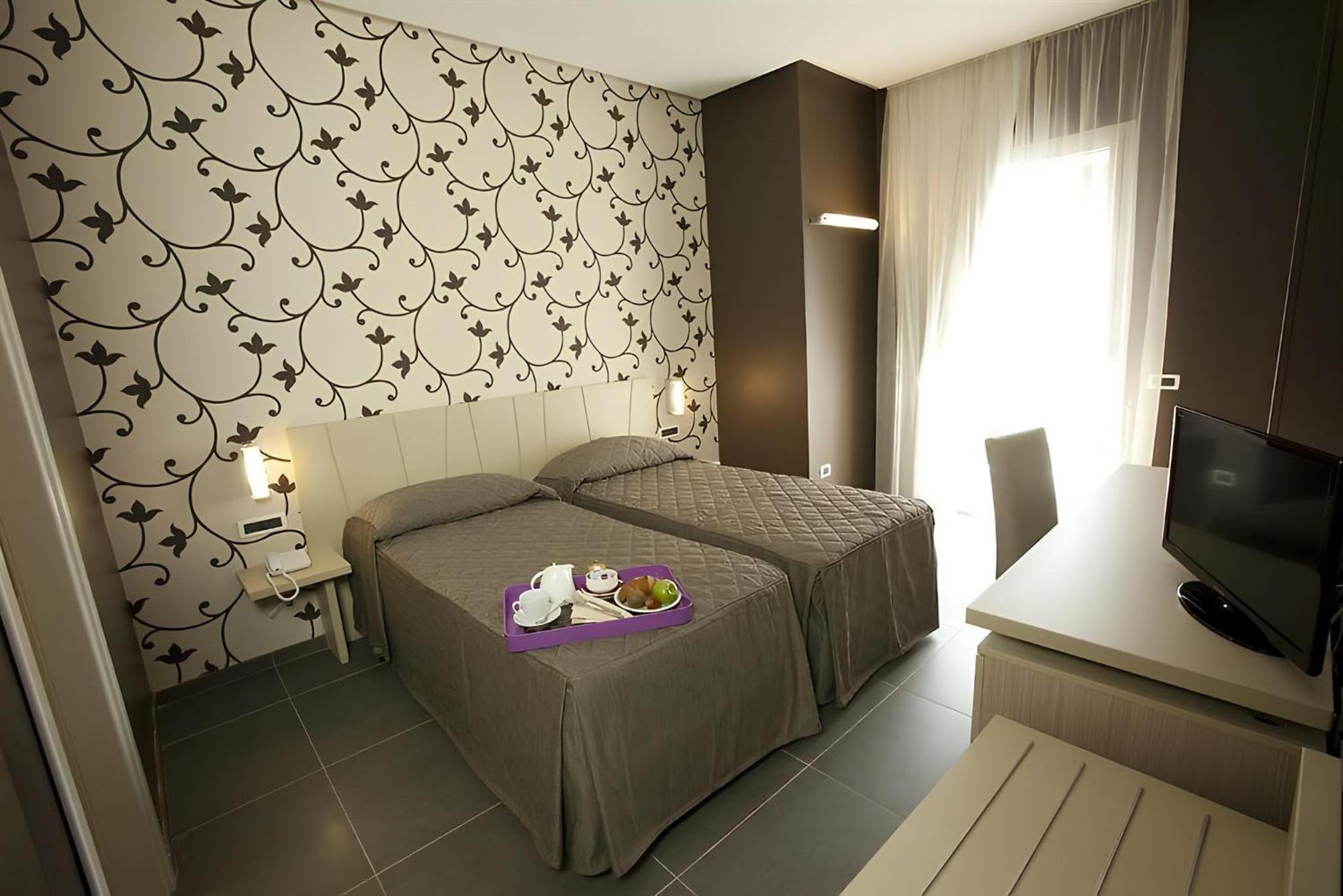 Sunrise Hotel Casoria Buitenkant foto